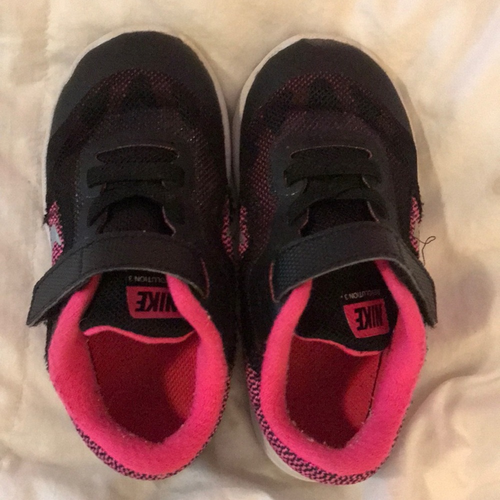 Black Nikes